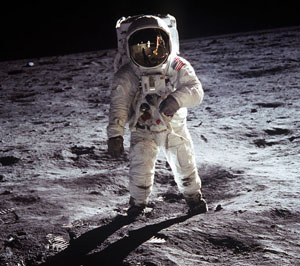 spacesuit.jpg