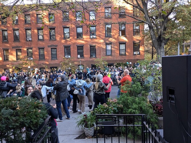 PXL_20241103_202025472.MP