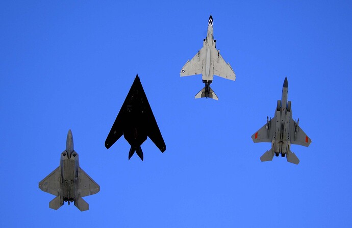 F-22%2BF-117%2BF-4%2BF-15