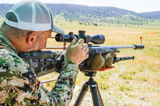 Testers liked the Riton’s dual position throw lever. Scott Einsmann