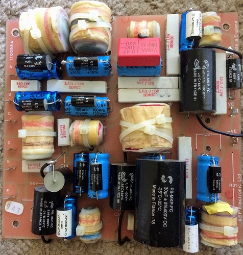 Crossover Midbass_Midrange_Tweeter