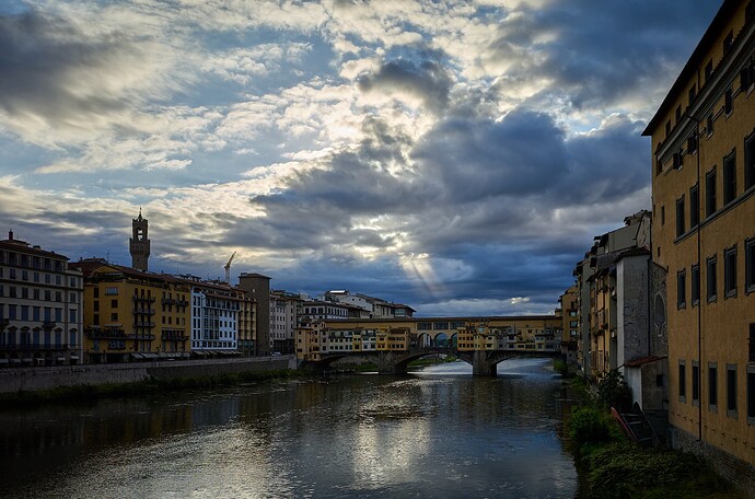 Italy 09 22 MR000410