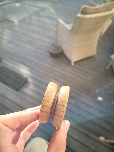 2025-10-15-18-34-34-906