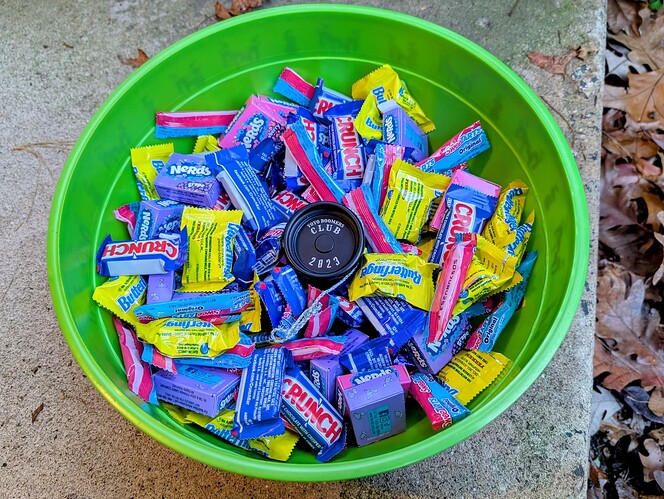 PXL_20251031_213752883~2