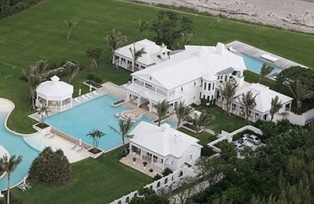 2a8343d6f15419fa52758d098d3c7a706a