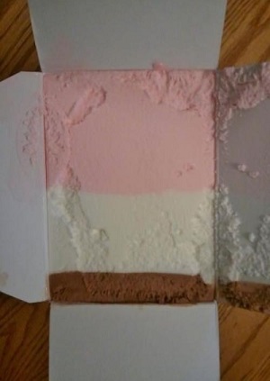 000-just wrong-37445959