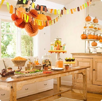 000-350-bhg-halloween-collage-B