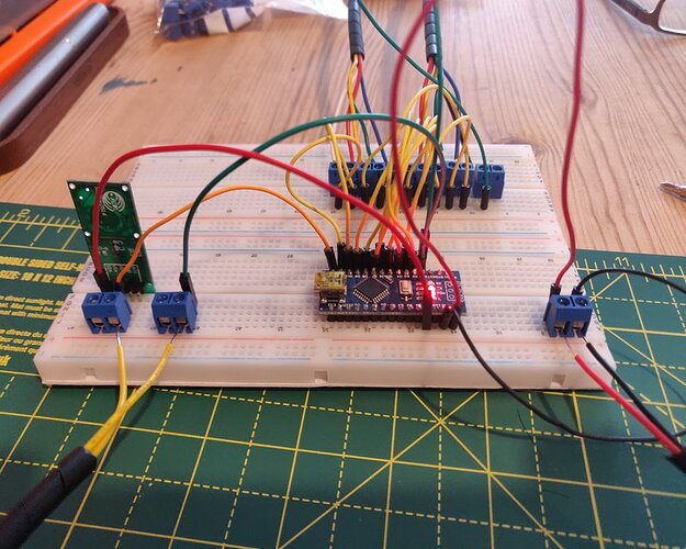 11_LED_Board_Test_Rig_With_PIR
