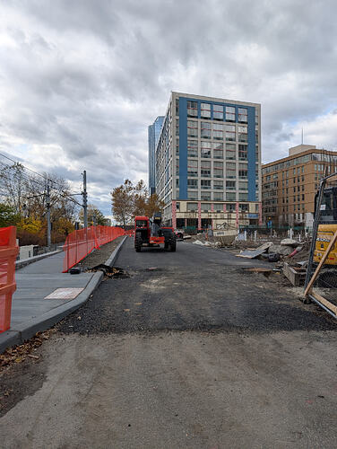 PXL_20251114_175835159