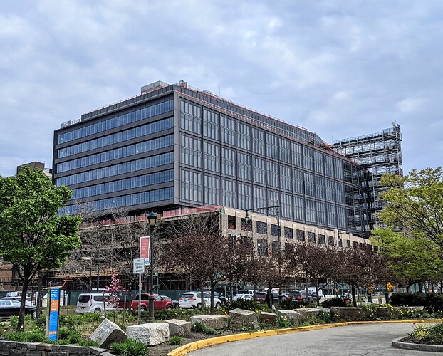 PXL_20210419_180510759~2