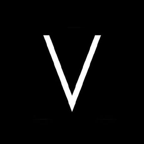 v696973