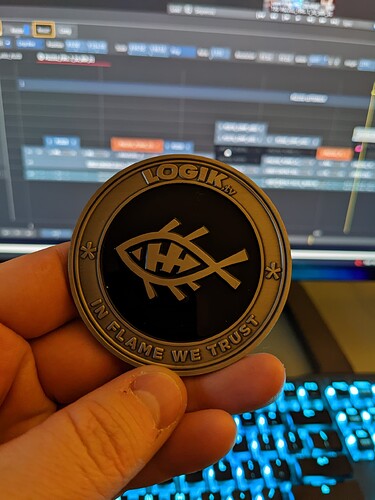 PXL_20221128_210810822