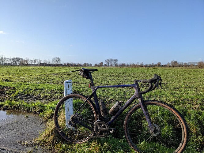 20220109_103217572_TT Sinaai met N.Marc