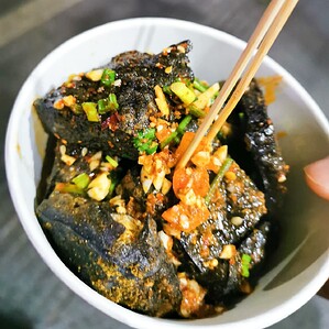 stinky tofu