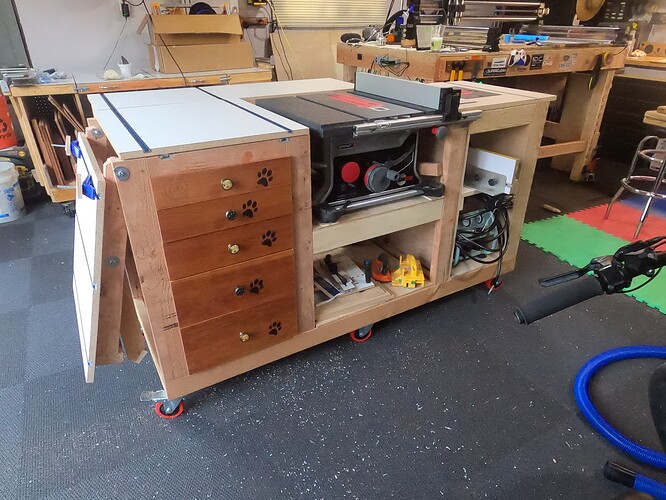 Workbench front