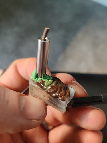 16711240681843577005067732597120