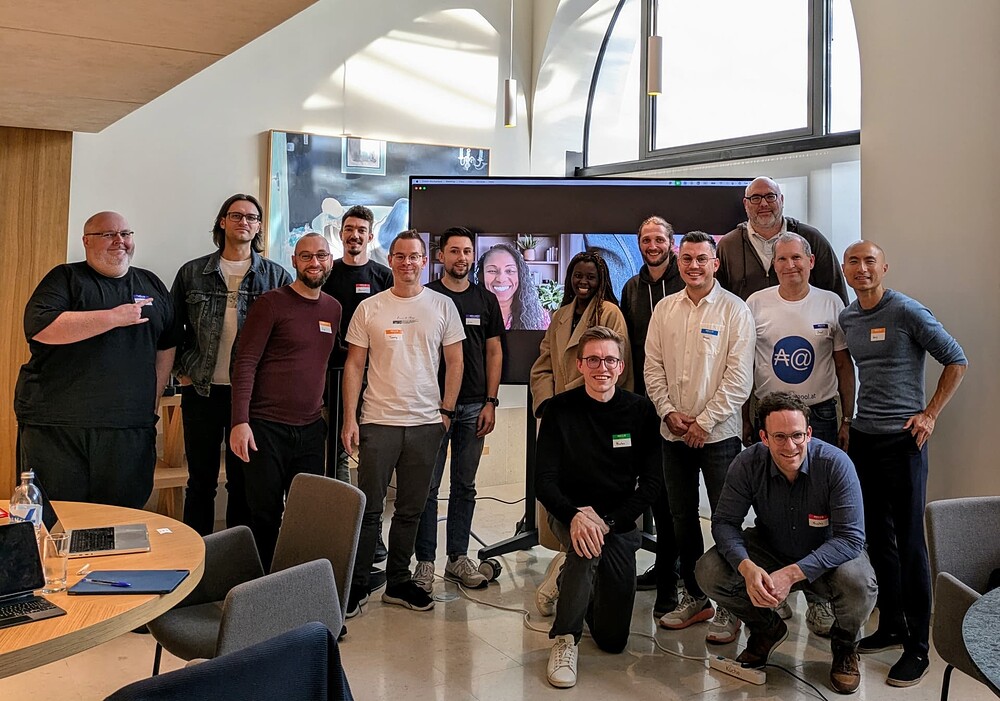 PXL_20241012_141717050.MP~3