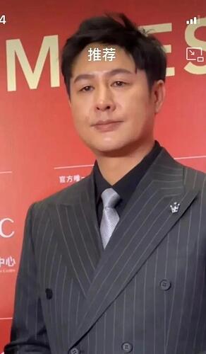 张颂文的红毯待遇，揭开了娱乐圈的残酷真相