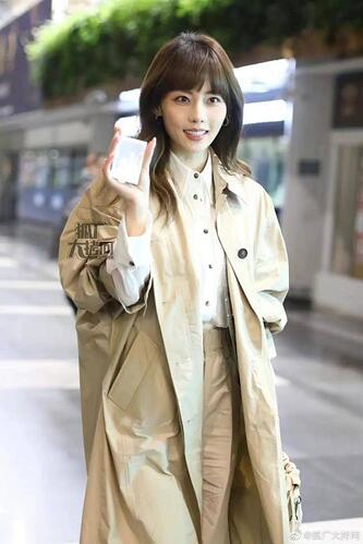 明星齐亮相米兰：有人美如花 有人丑掉渣