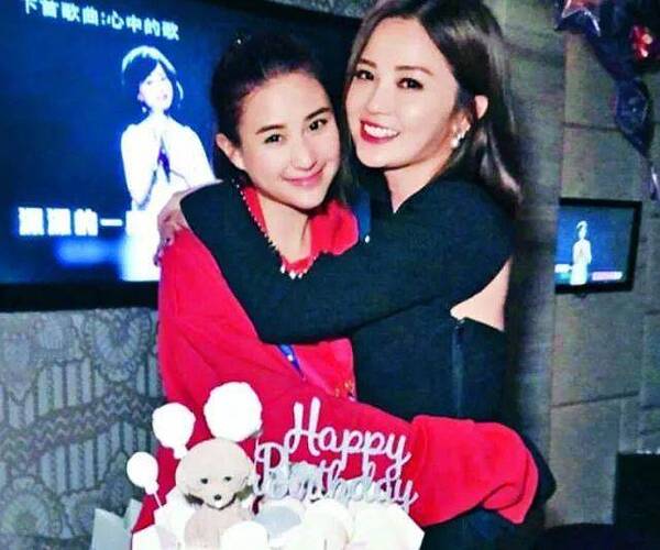 窦骁何超莲三亚大婚? 网友笑侃窦骁入赘成功