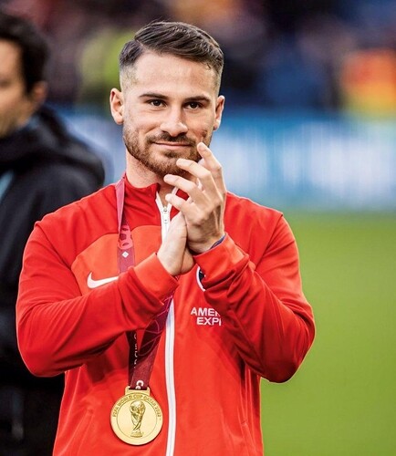 mmexport8a327f7f8ccc5fbfd5c1f96c3133ce14_1675602402451