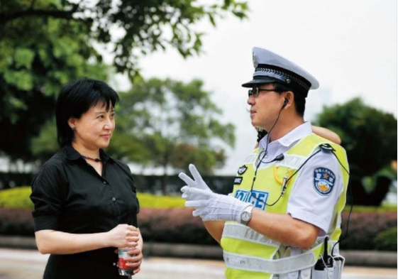 薄熙来为何在庭审时自曝“桃色家丑”？