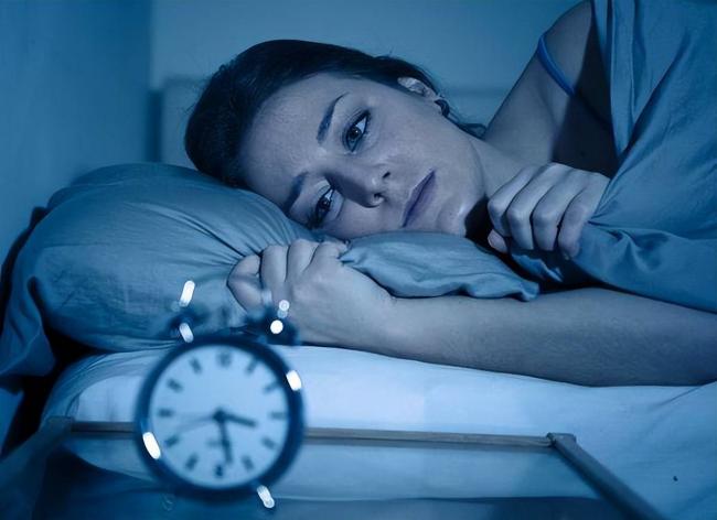 睡不够，会变蠢？为何大脑需要睡眠？