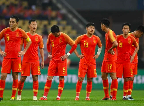 中国足球强国梦受挫3大因素：贪腐烧钱疫情