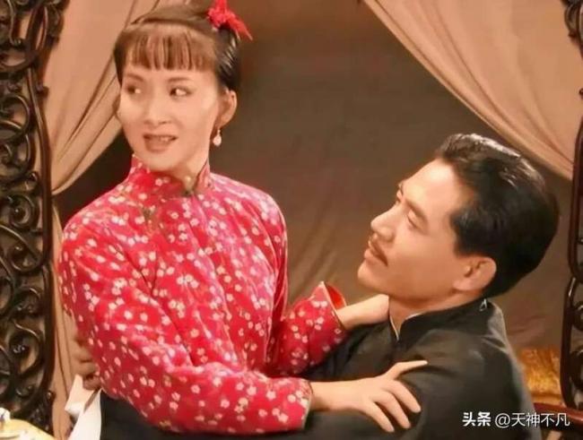 又一戏骨定居美国 和老公儿子享受田园生活