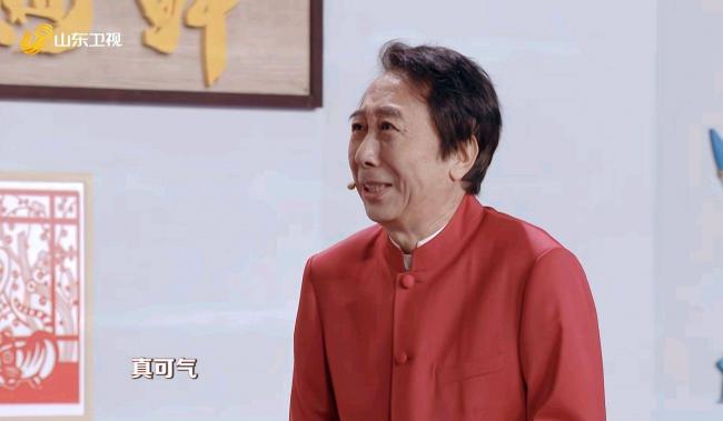 65岁冯巩老太快 满脸褶子眼袋特别大