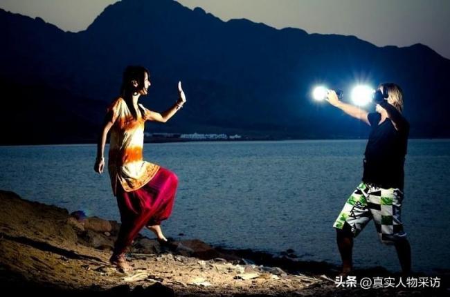 上海辣妈和法国明星离婚 在非洲被酋长相中