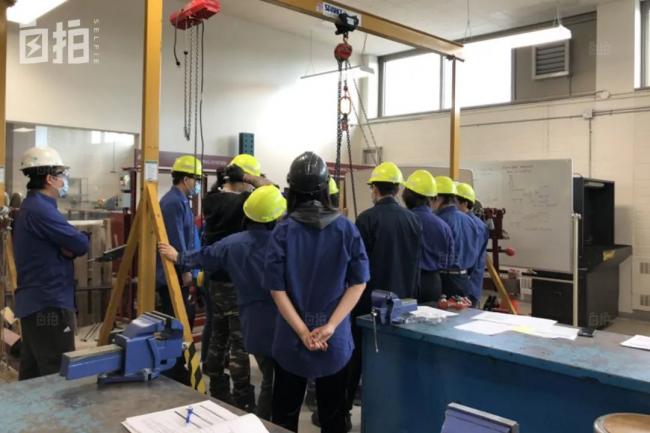 高中学历未婚妈妈润到加拿大当焊工,从零学法语 高中学历未婚妈妈润到加拿大当焊工,从零学法语