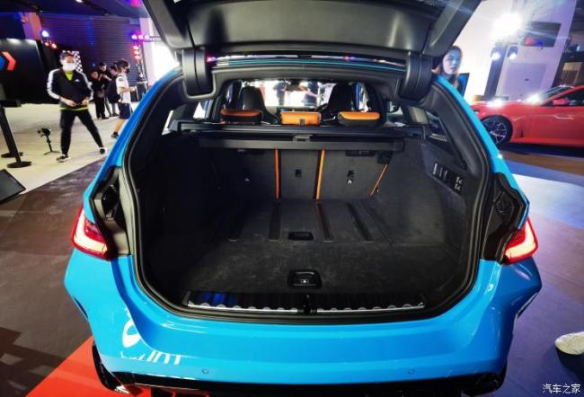 最快旅行车 全新宝马M3 Touring首发 最快旅行车 全新宝马M3 Touring首发