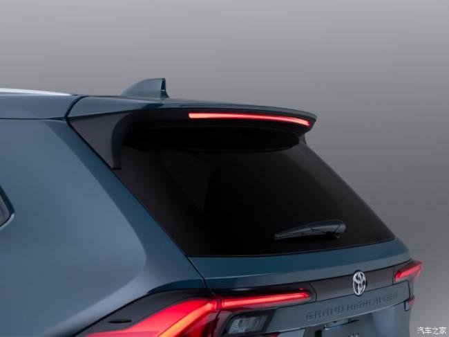 就是大 丰田Grand Highlander官图发布